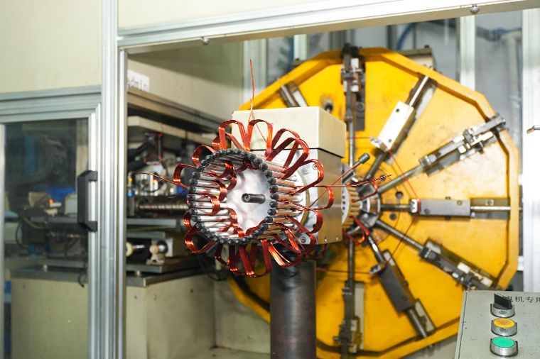 مصنع ووشي سانيو للكهرباء للسيارات